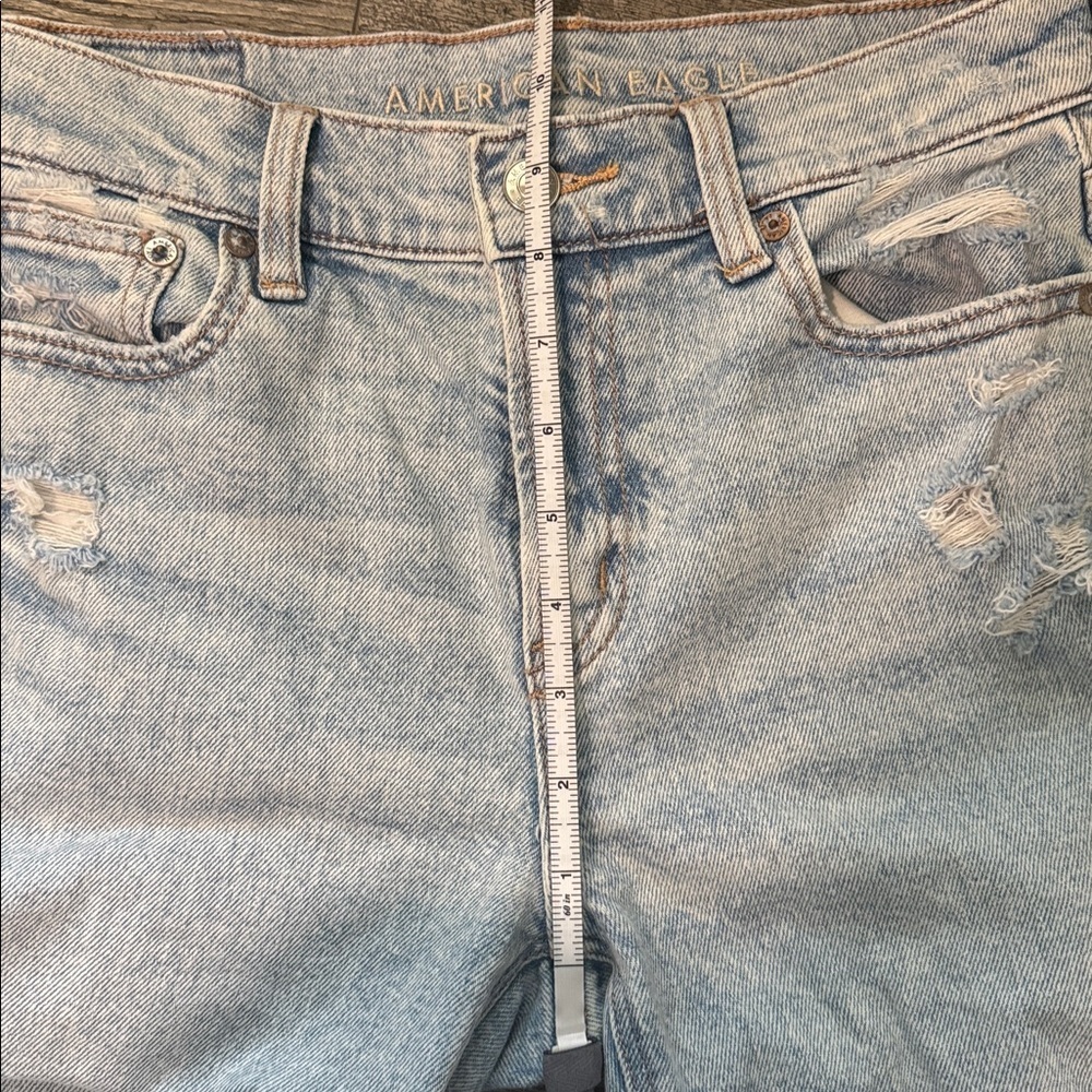 America Eagle Distressed Stretch Super High Rise Ankle Straight Jeans Size 0 - Picture 7 of 8